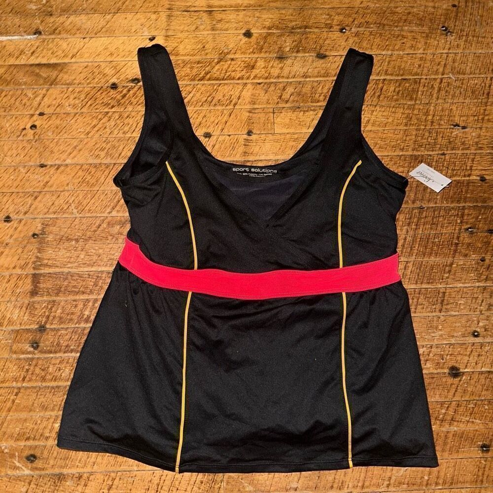 Sports Solutions Soma black & red M modest tankini top